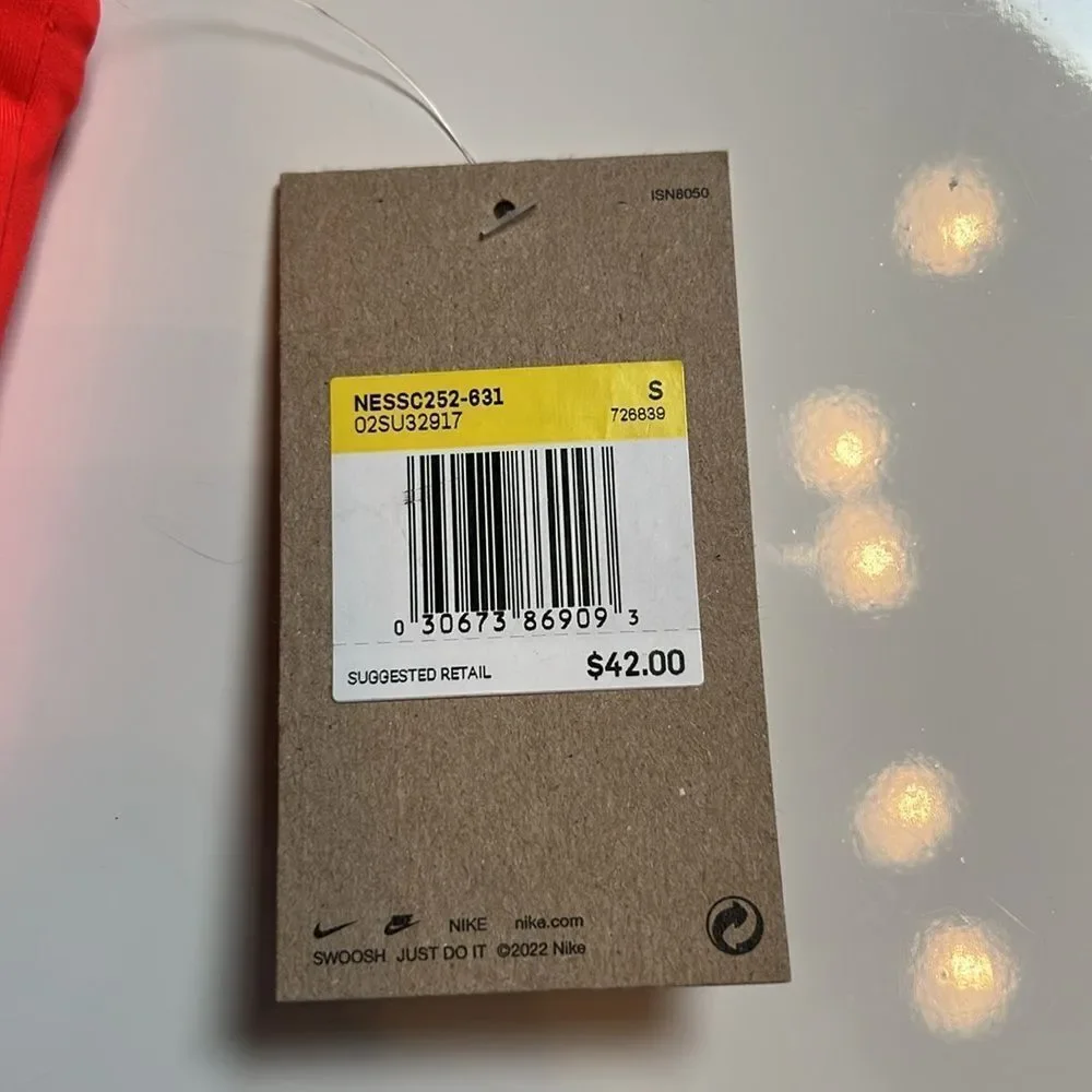 Nike new tag